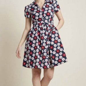 Modcloth | Fervor Navy Floral shirt Dress Size M | NWOT
